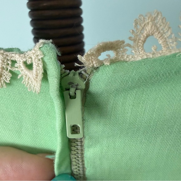 🌿 Vintage 60s Green Prairie Maxi Dress Lace Trim Boho Romantic XS/S 🌿 - Picture 10 of 16